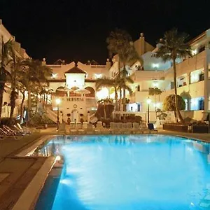 https://studio-los-cristianos-los-cristianos-tenerife.in-canary-islands.com